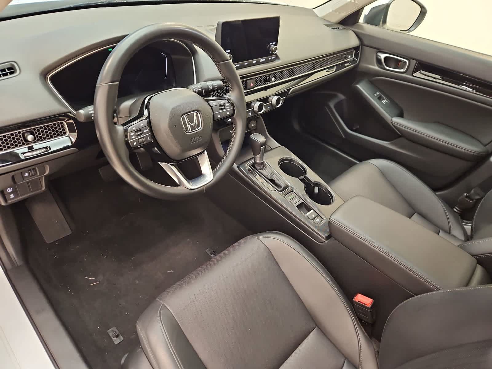 Used 2022 Honda Civic EX-L image 2
