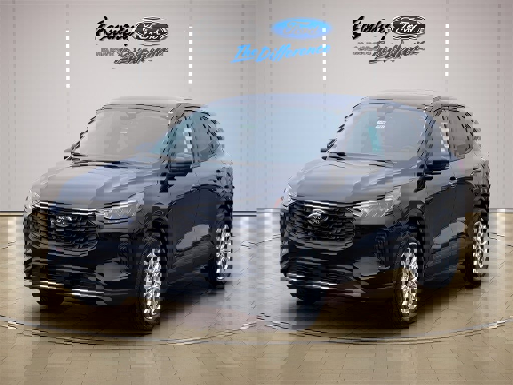 New 2026 Ford Escape Active image 2