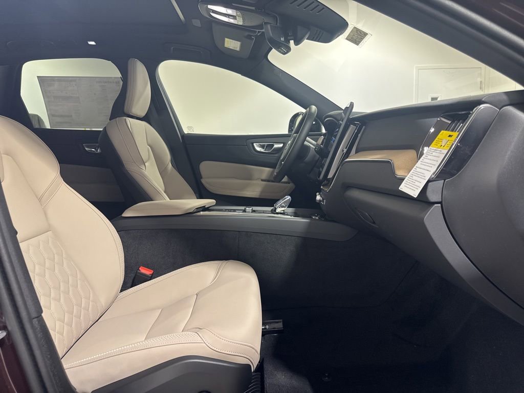 New 2026 Volvo XC60 B5 Plus w/ Climate Package AWD/4WD image 28