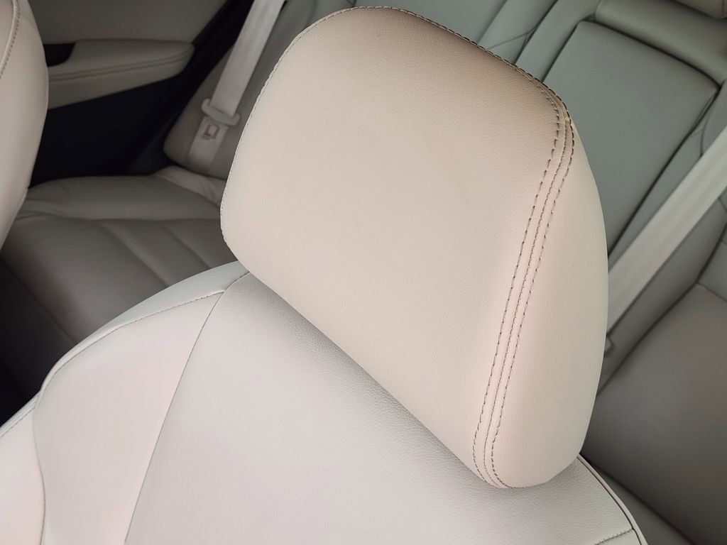 Used 2023 Nissan Rogue SL w/ SL Premium Package image 14