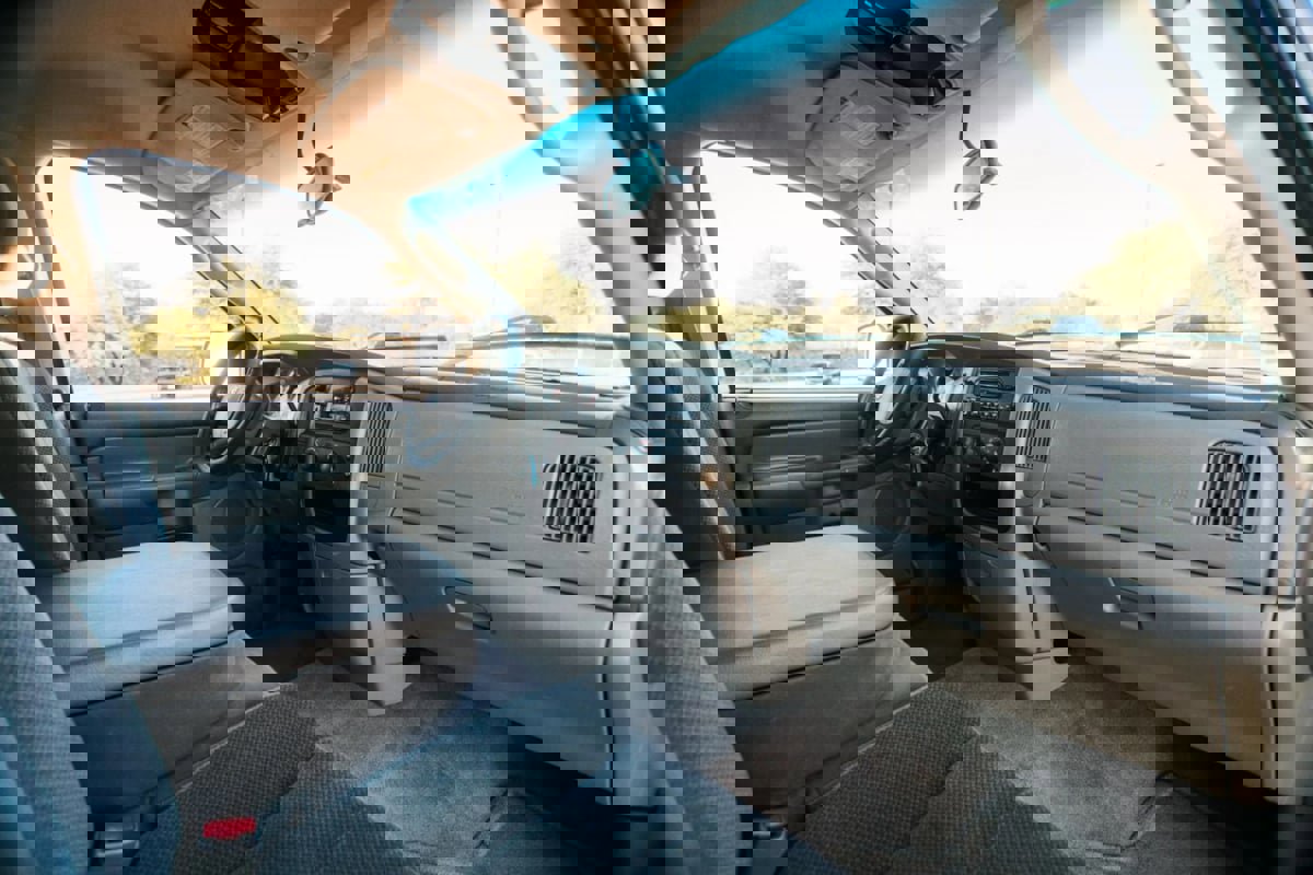 Used 2004 Dodge Ram 2500 Truck SLT w/ Trailer Tow Group image 10