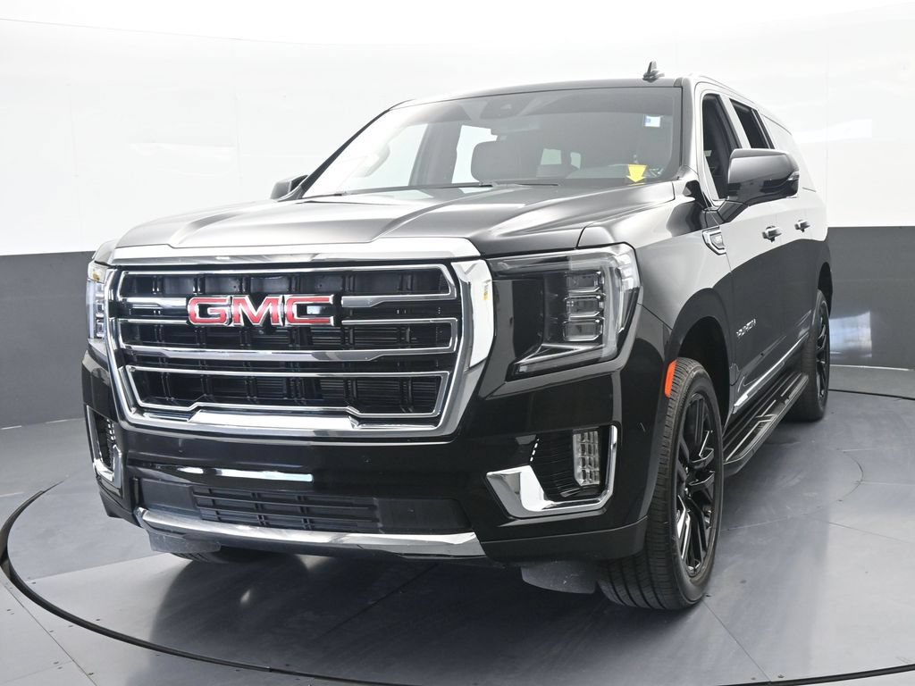 Used 2024 GMC Yukon XL SLT w/ SLT Luxury Package RWD image 4