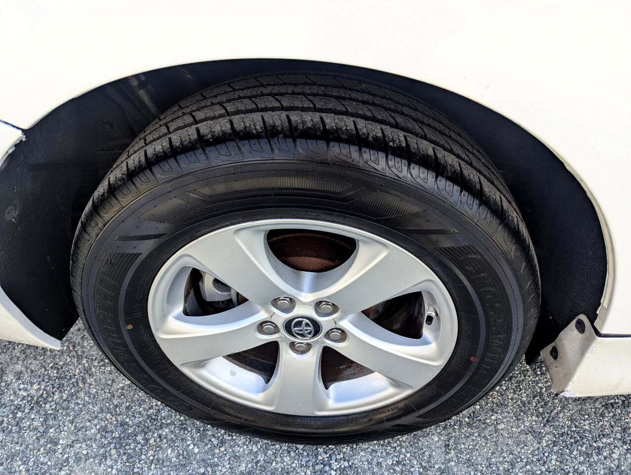 Used 2018 Toyota Sienna L image 6