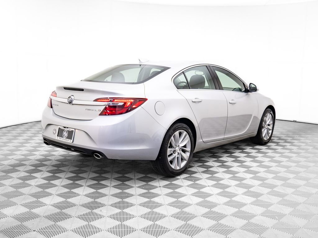 Used 2016 Buick Regal image 7