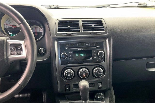 Used 2014 Dodge Challenger SXT Plus RWD image 5