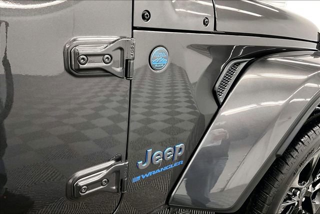 Used 2025 Jeep Wrangler Sahara 4xe w/ Safety Group image 11