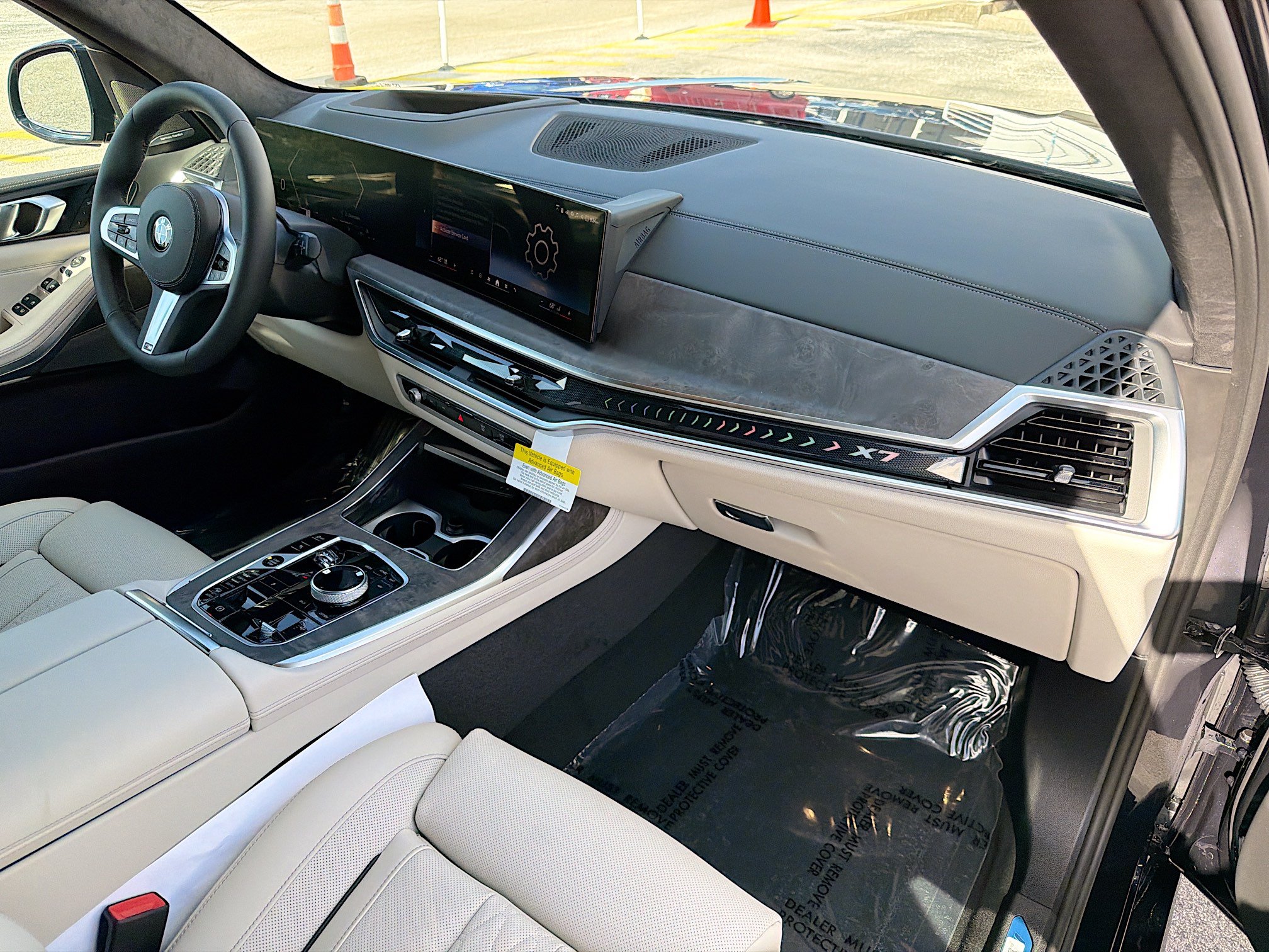 New 2027 BMW X7 xDrive40i w/ Executive Package AWD/4WD image 13