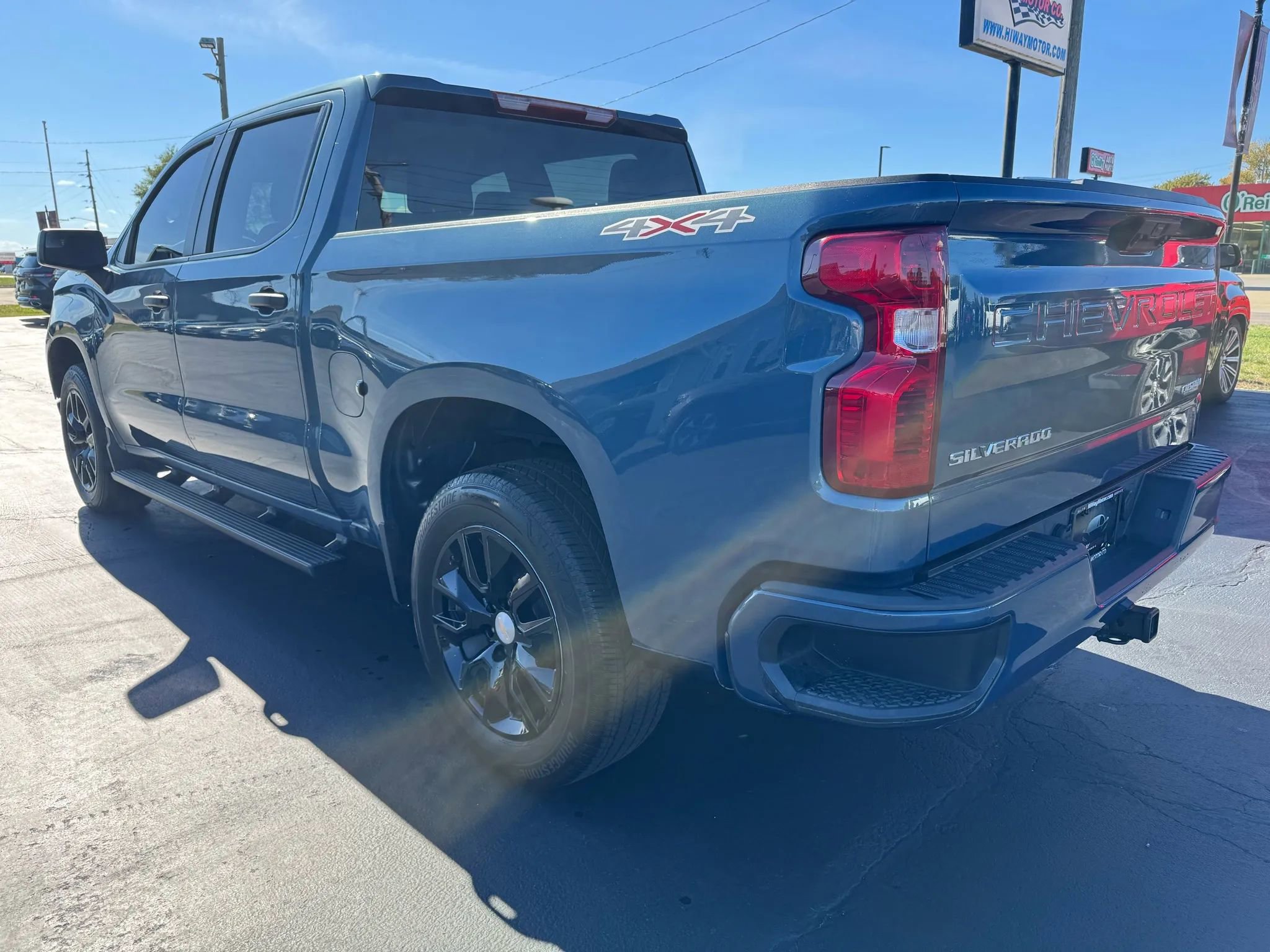 Used 2024 Chevrolet Silverado 1500 Custom image 19