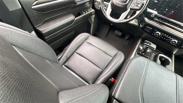 Used 2023 GMC Sierra 1500 SLT w/ SLT Premium Plus Package image 19