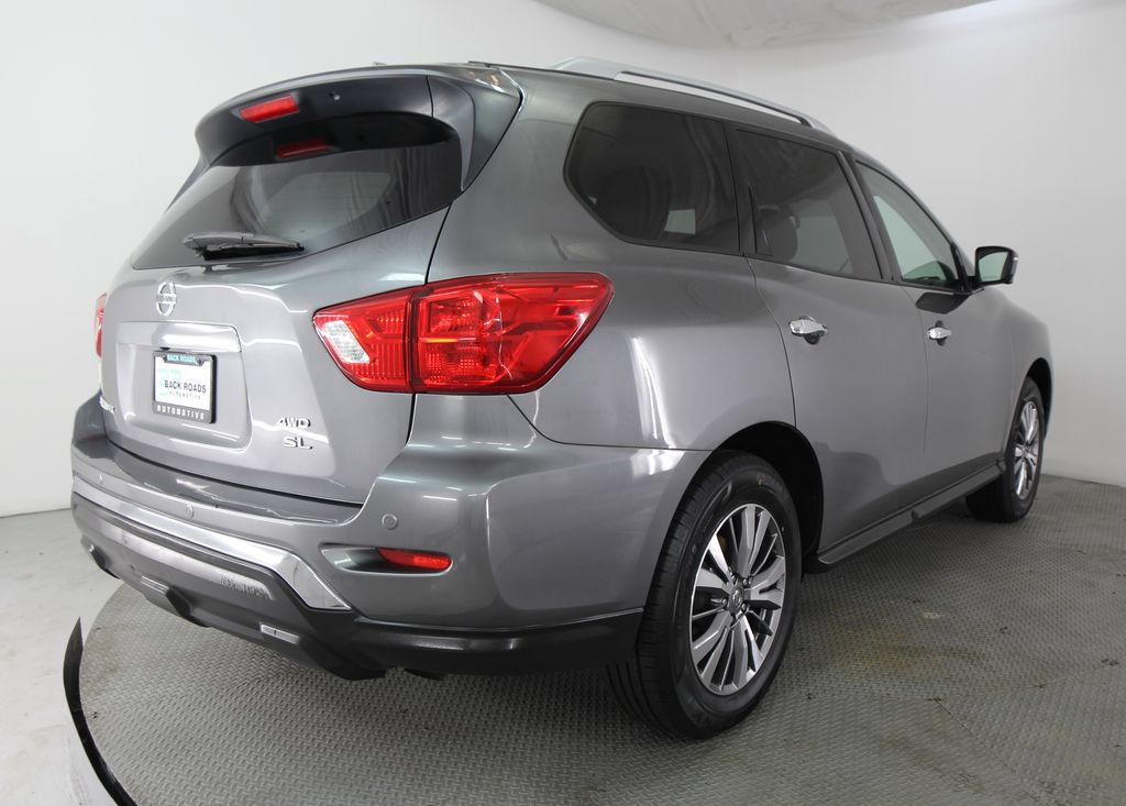 Used 2020 Nissan Pathfinder SL AWD/4WD image 9