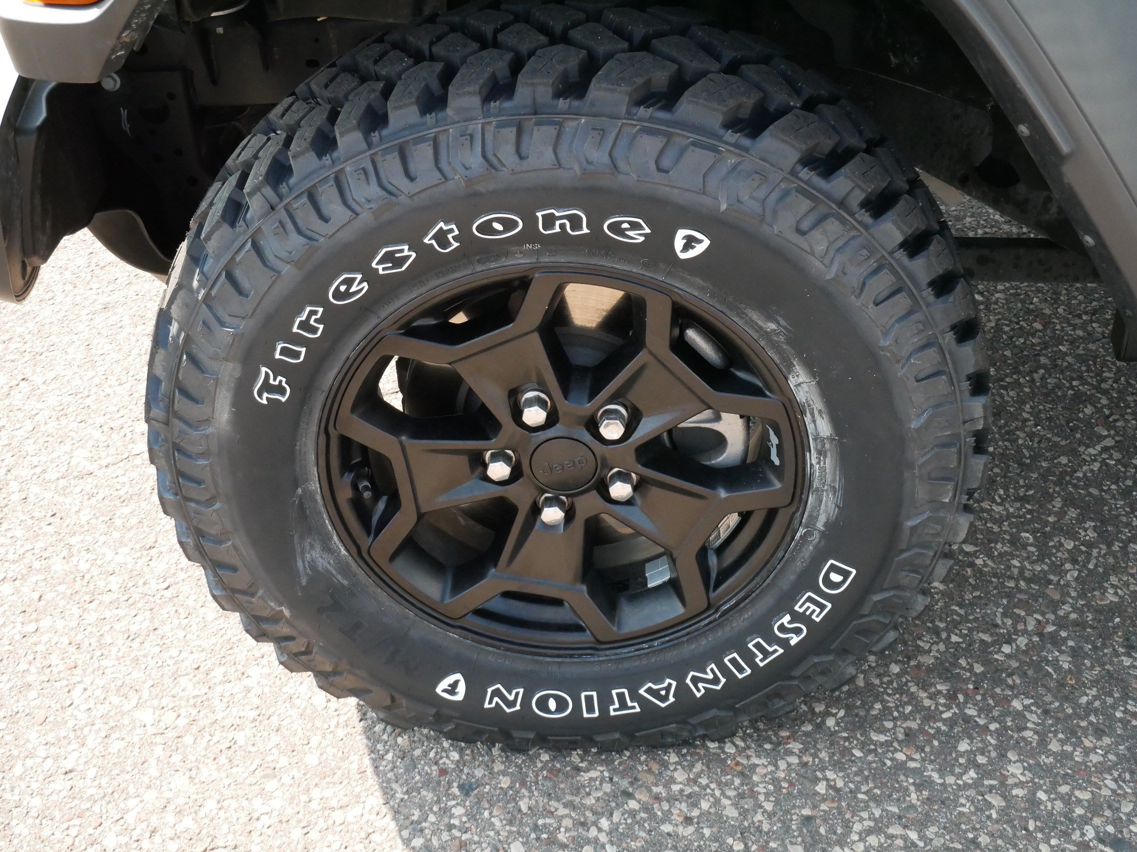 Used 2023 Jeep Wrangler Unlimited w/ Cold Weather Group AWD/4WD image 15