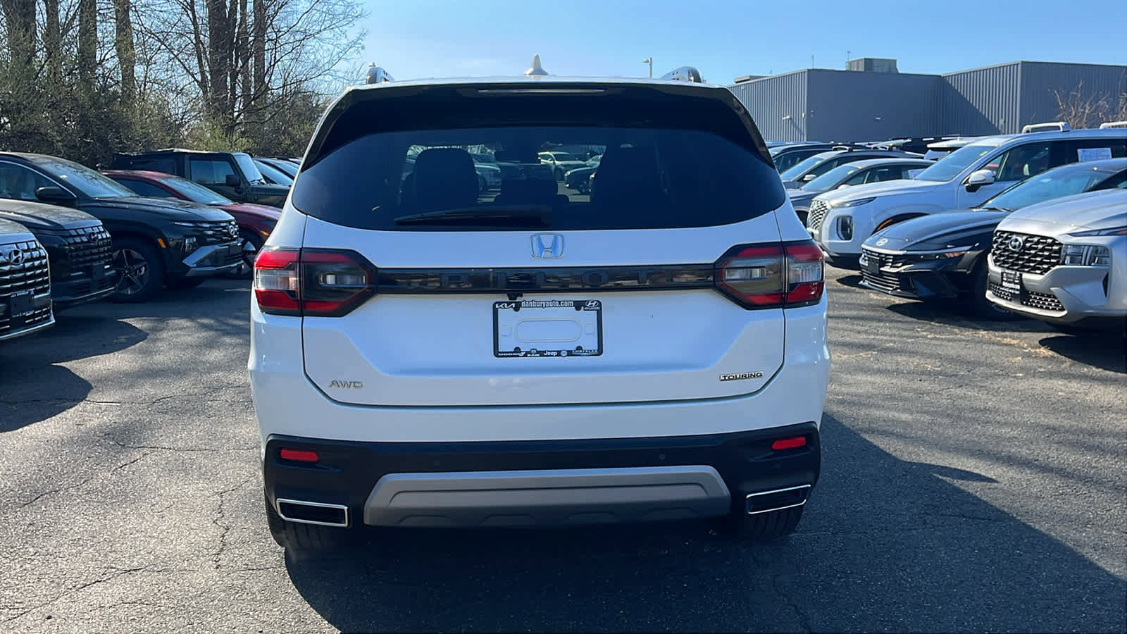 Used 2023 Honda Pilot Touring image 5