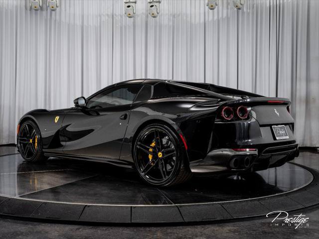 Used 2022 Ferrari 812 GTS RWD image 17