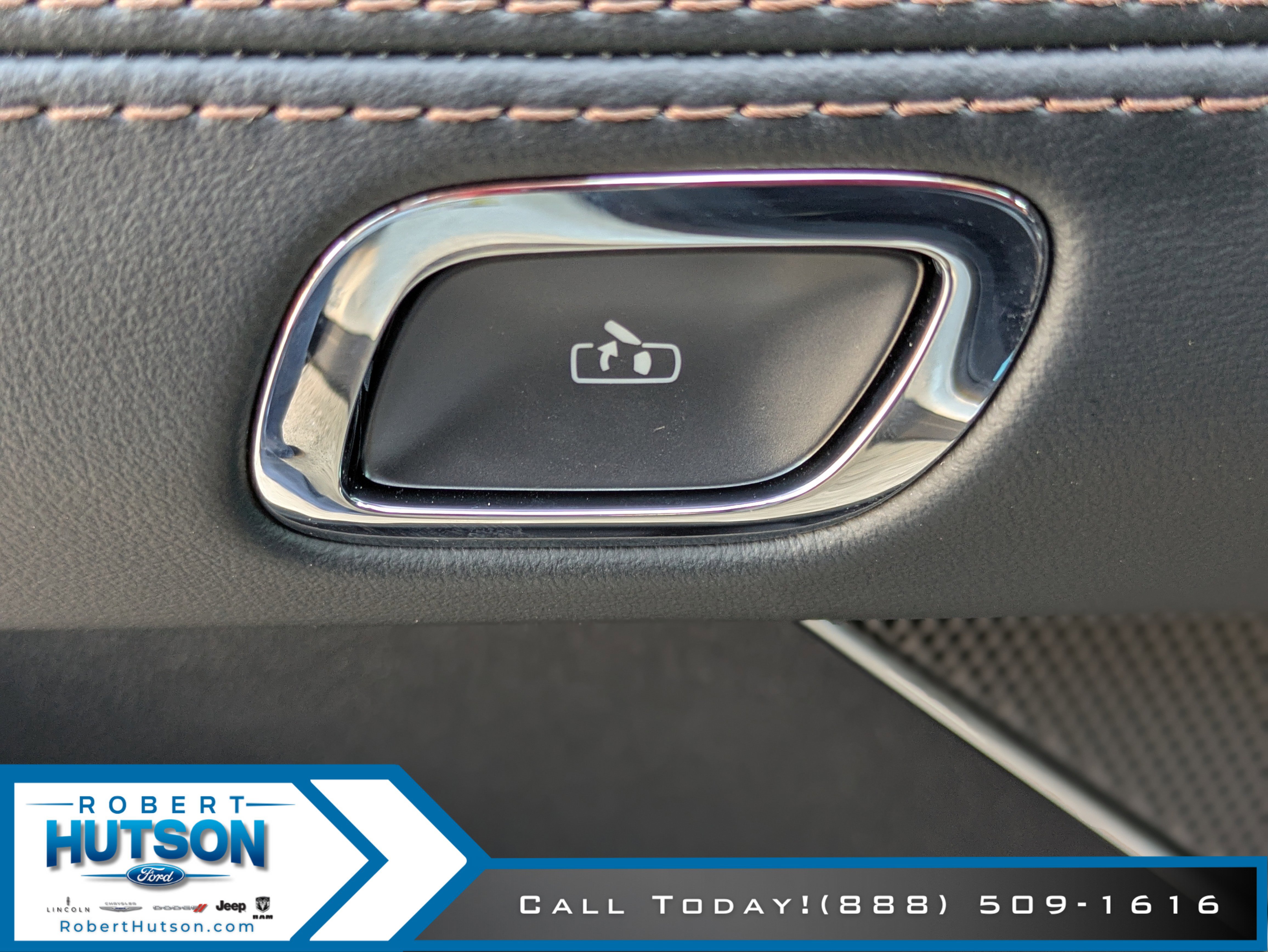 New 2026 Lincoln Aviator Premiere image 21