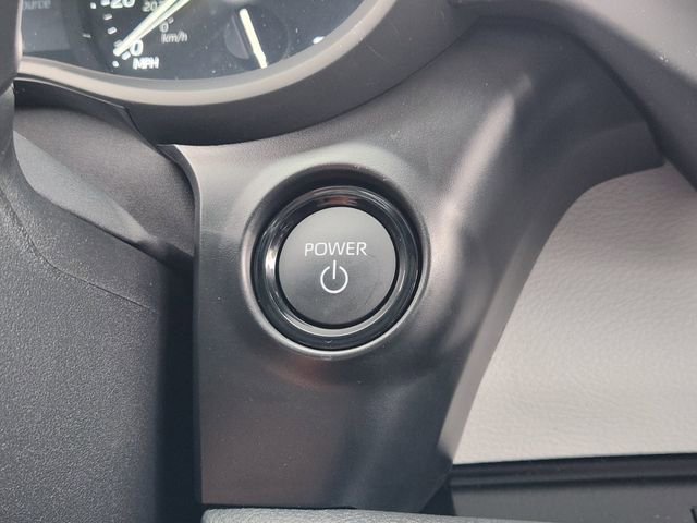 New 2026 Toyota Sienna XLE FWD image 15
