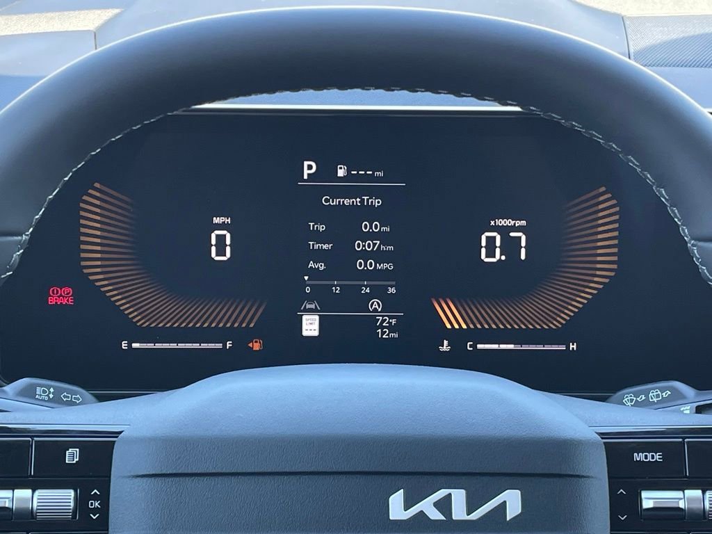 New 2026 Kia Sorento LX FWD image 15