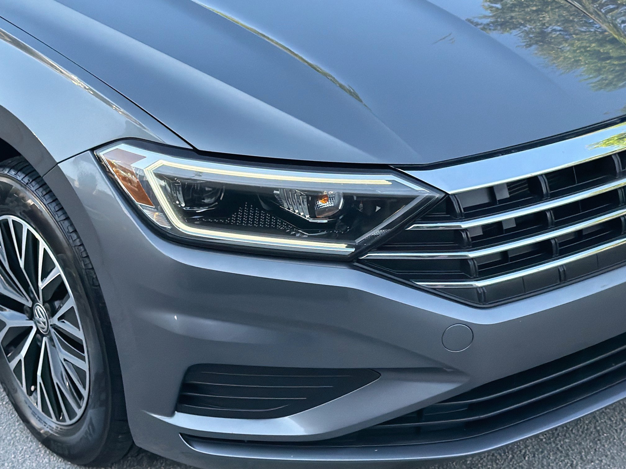Used 2019 Volkswagen Jetta SEL w/ Cold Weather Package FWD image 33