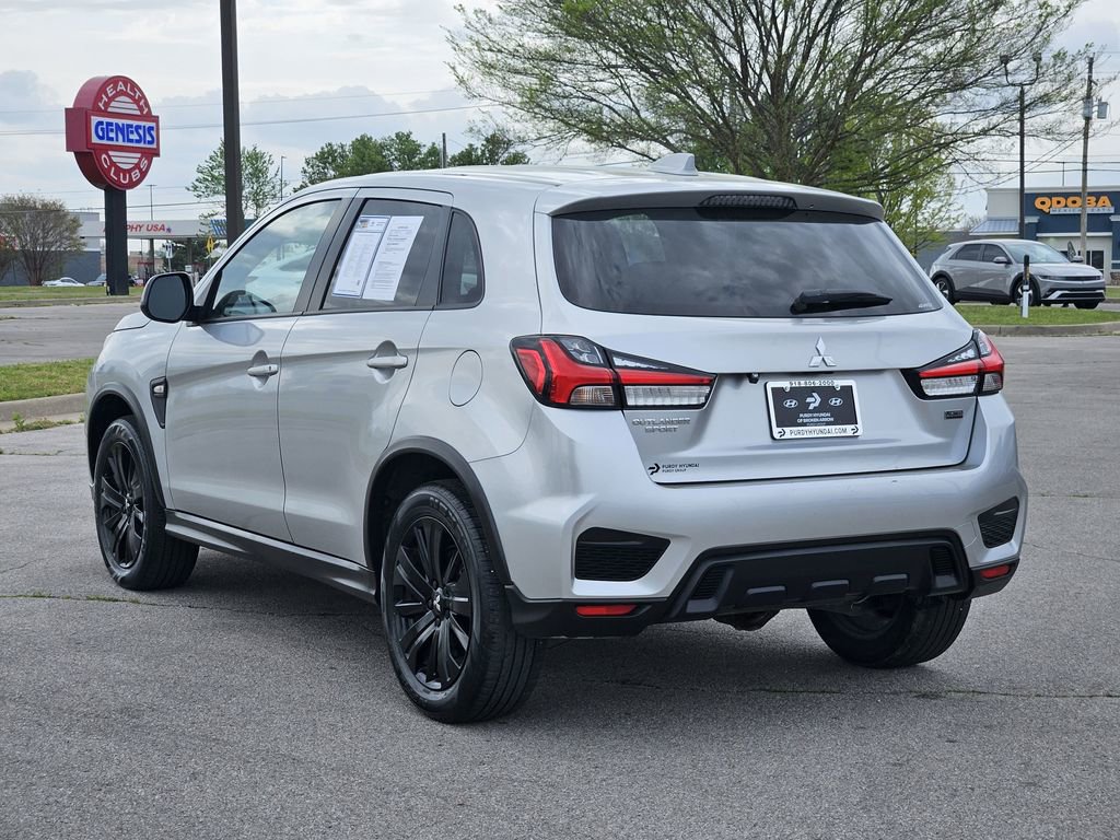 Used 2023 Mitsubishi Outlander Sport ES image 3