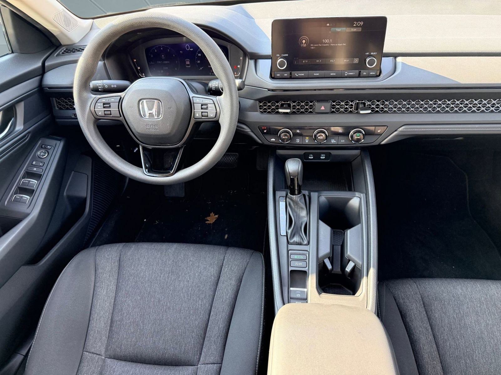 Used 2023 Honda Accord EX image 4