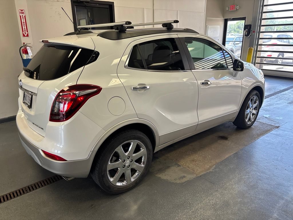 Used 2018 Buick Encore Essence w/ Experience Buick Package FWD image 9