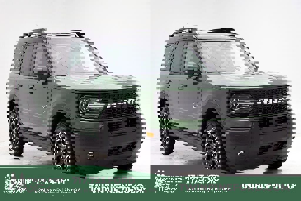 Used 2025 Ford Bronco Sport Outer Banks w/ Outer Banks Tech Package+ image 1