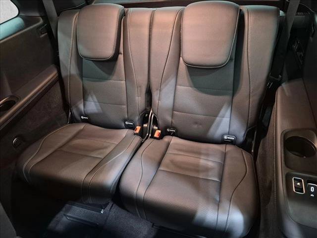 Used 2024 Mercedes-Benz GLS 450 4MATIC w/ AMG Line Exterior image 21