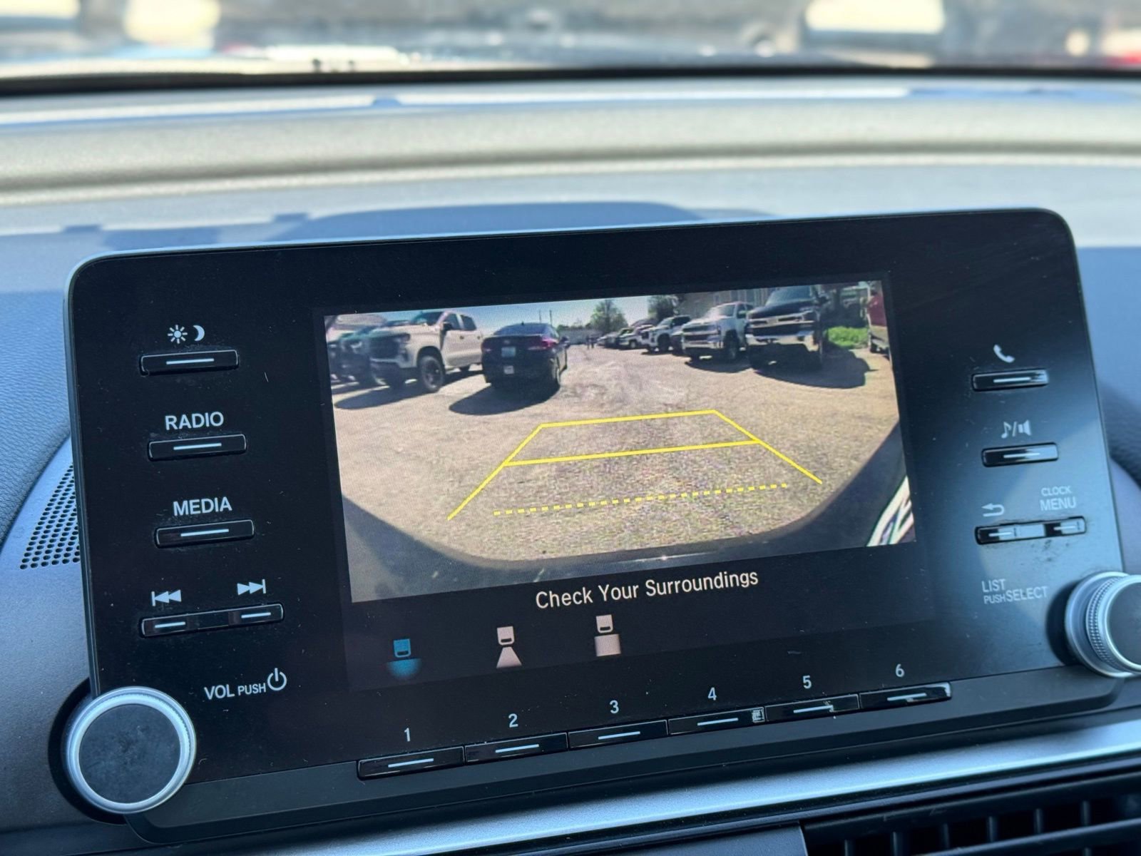 Used 2018 Honda Accord LX image 26