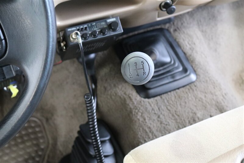 Used 1999 Ford F250 XLT AWD/4WD image 87