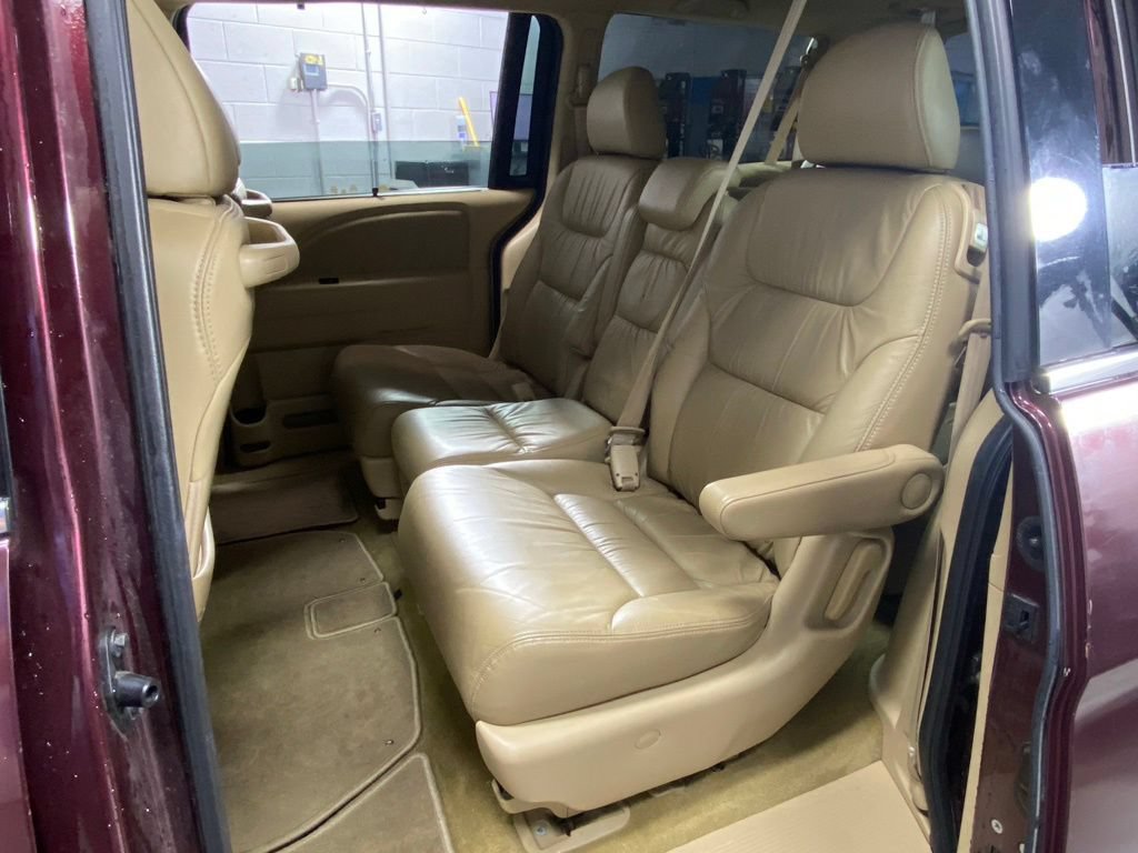 Used 2010 Honda Odyssey EX-L image 25
