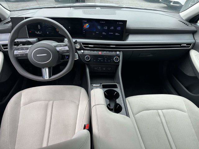 Certified 2024 Hyundai Sonata SEL FWD image 15