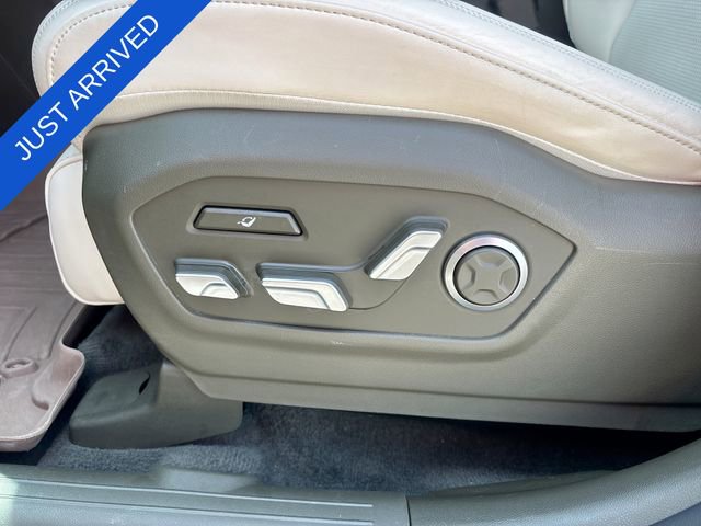 Used 2024 Hyundai Santa Fe Calligraphy FWD image 12