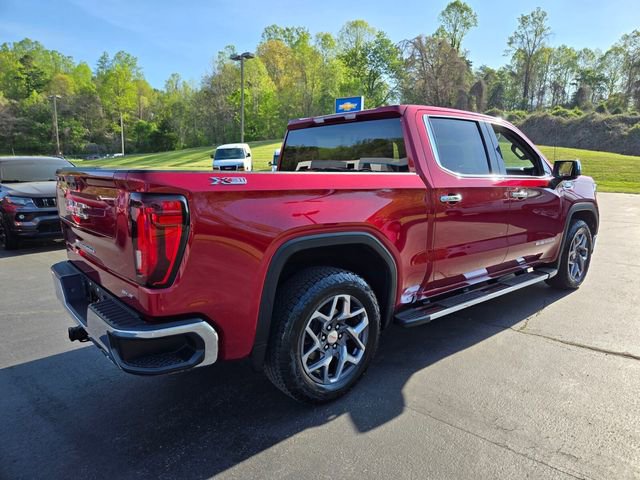 Used 2022 GMC Sierra 1500 SLT w/ SLT Premium Package AWD/4WD image 8