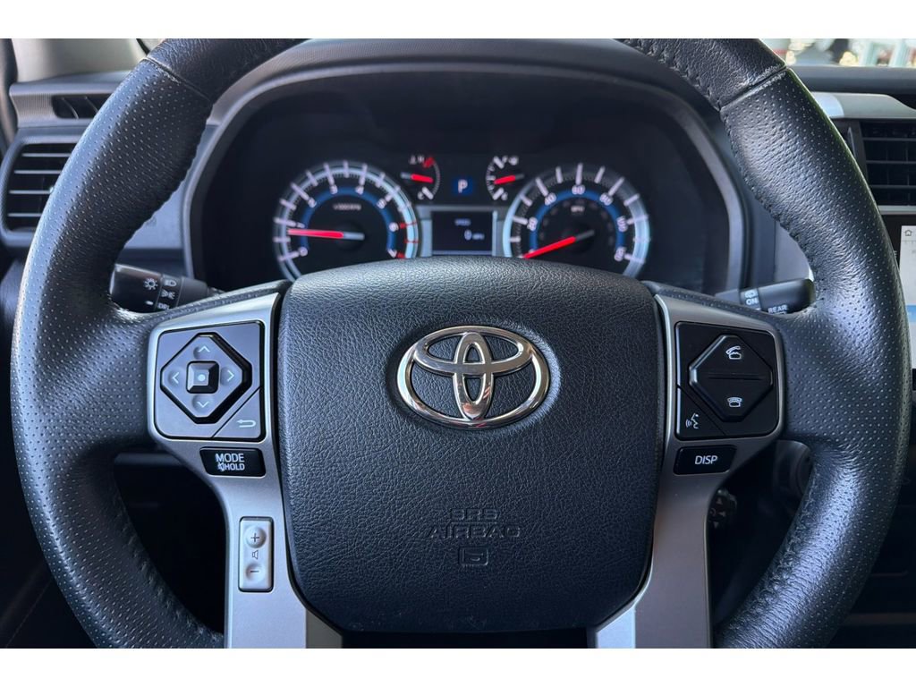 Used 2017 Toyota 4Runner SR5 image 26