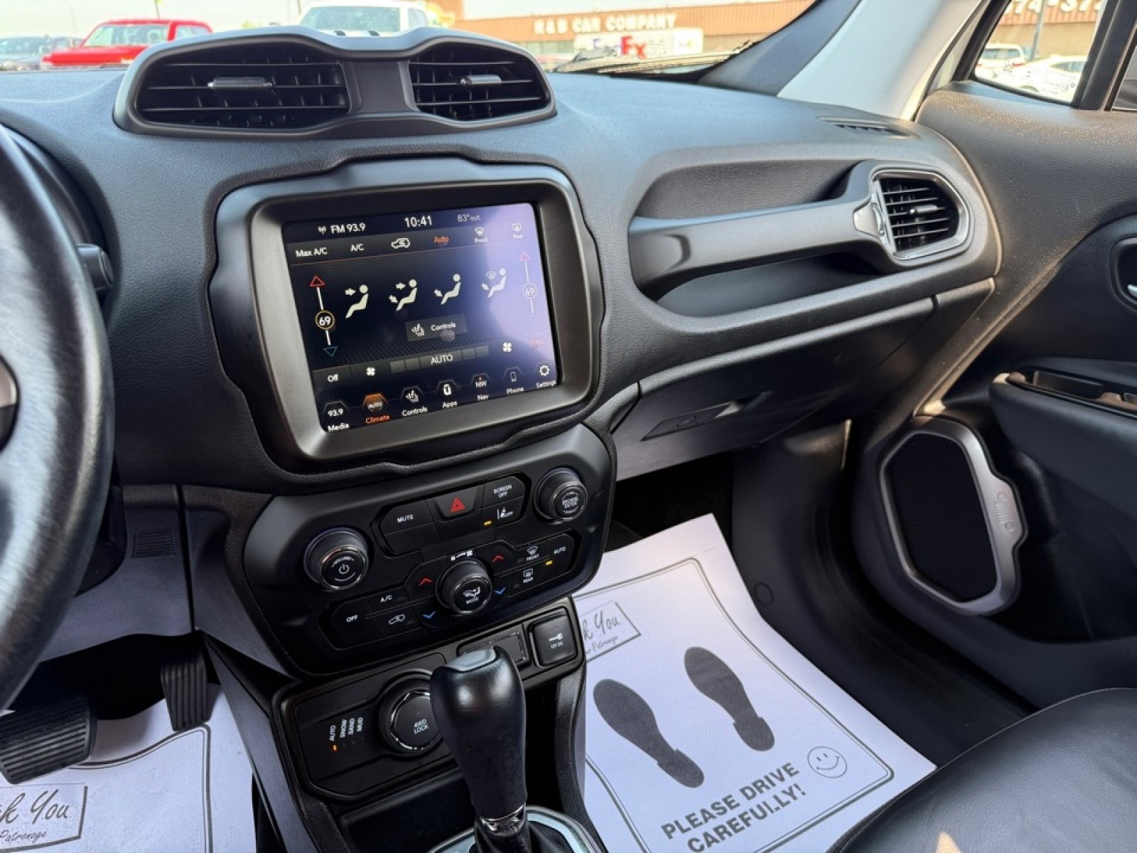 Used 2021 Jeep Renegade Limited image 33