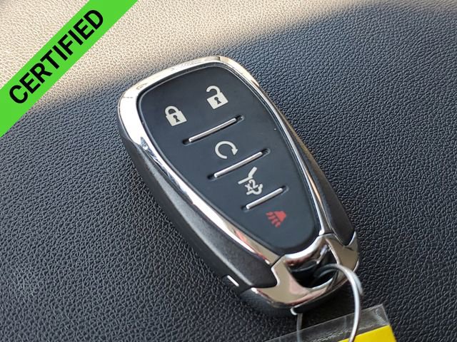 Used 2020 Chevrolet Equinox LT w/ Driver Convenience Package image 37