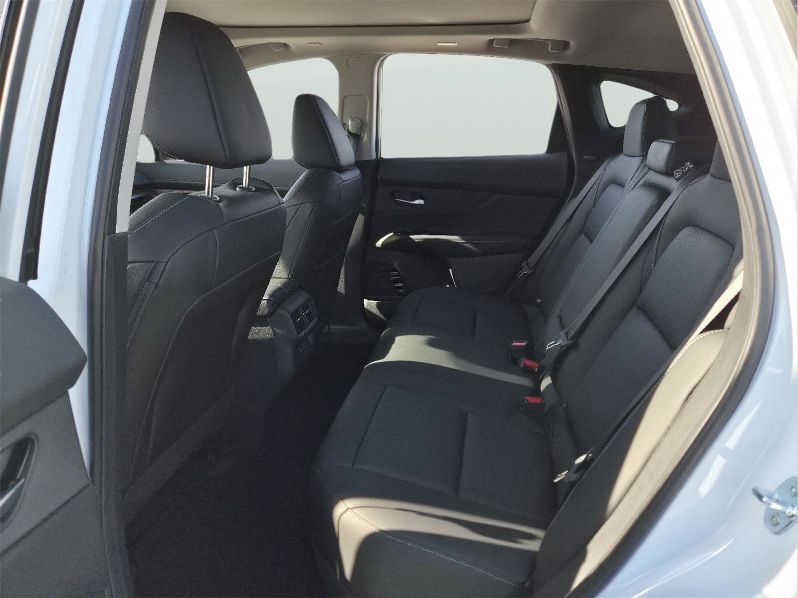 New 2026 Nissan Murano SL image 12