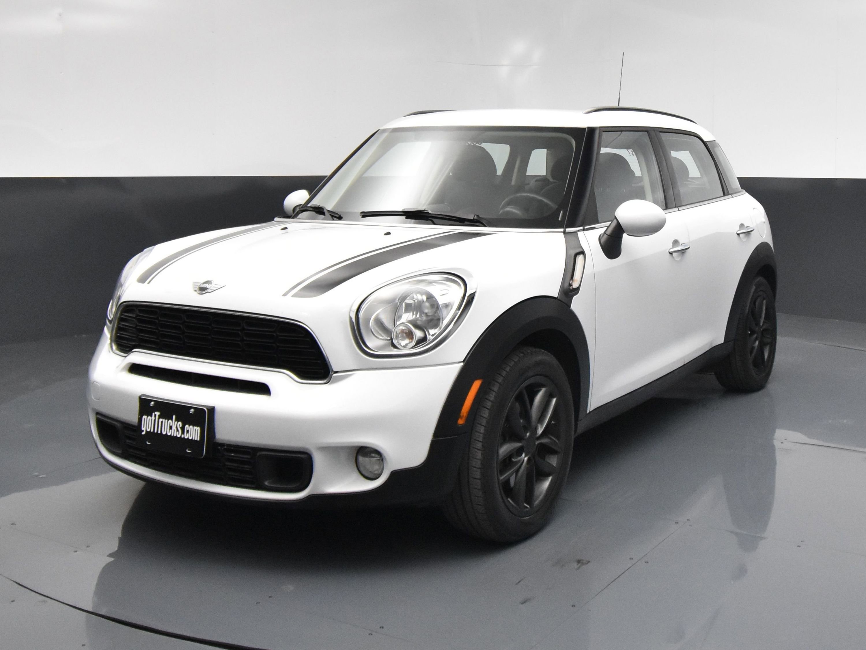 Used 2014 MINI Cooper Countryman S FWD image 2