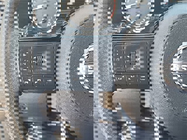 Certified 2023 Nissan Rogue SV image 12