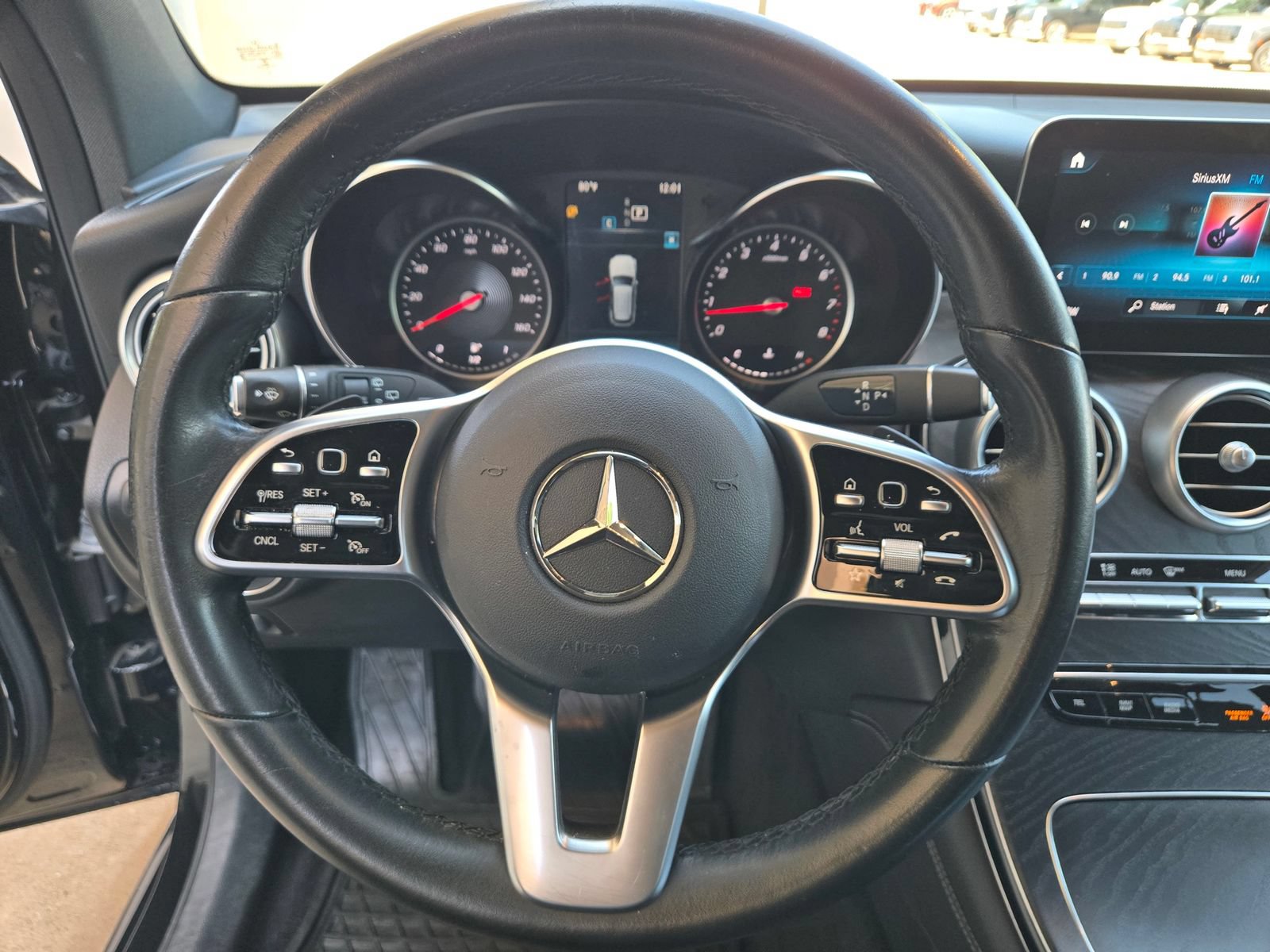 Used 2021 Mercedes-Benz GLC 300 image 11