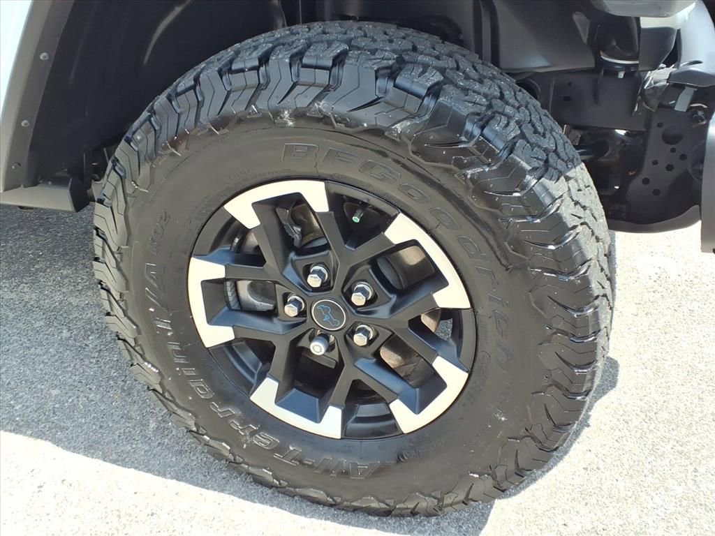 Used 2024 Jeep Wrangler Unlimited Rubicon 4xe image 9