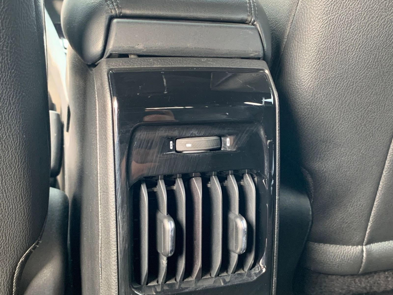 Used 2025 Jeep Compass Trailhawk image 22