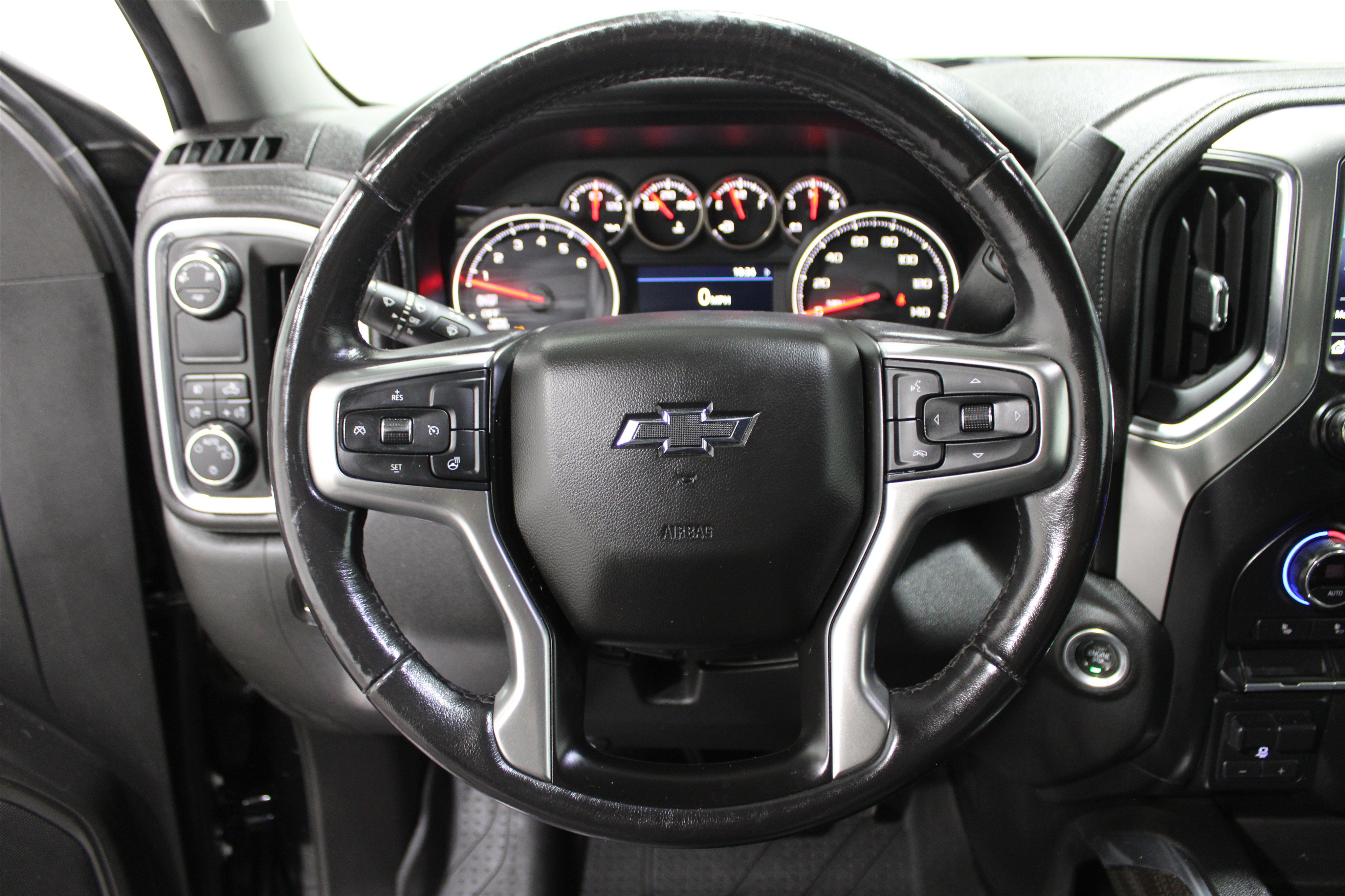 Used 2019 Chevrolet Silverado 1500 RST w/ All-Star Edition image 10