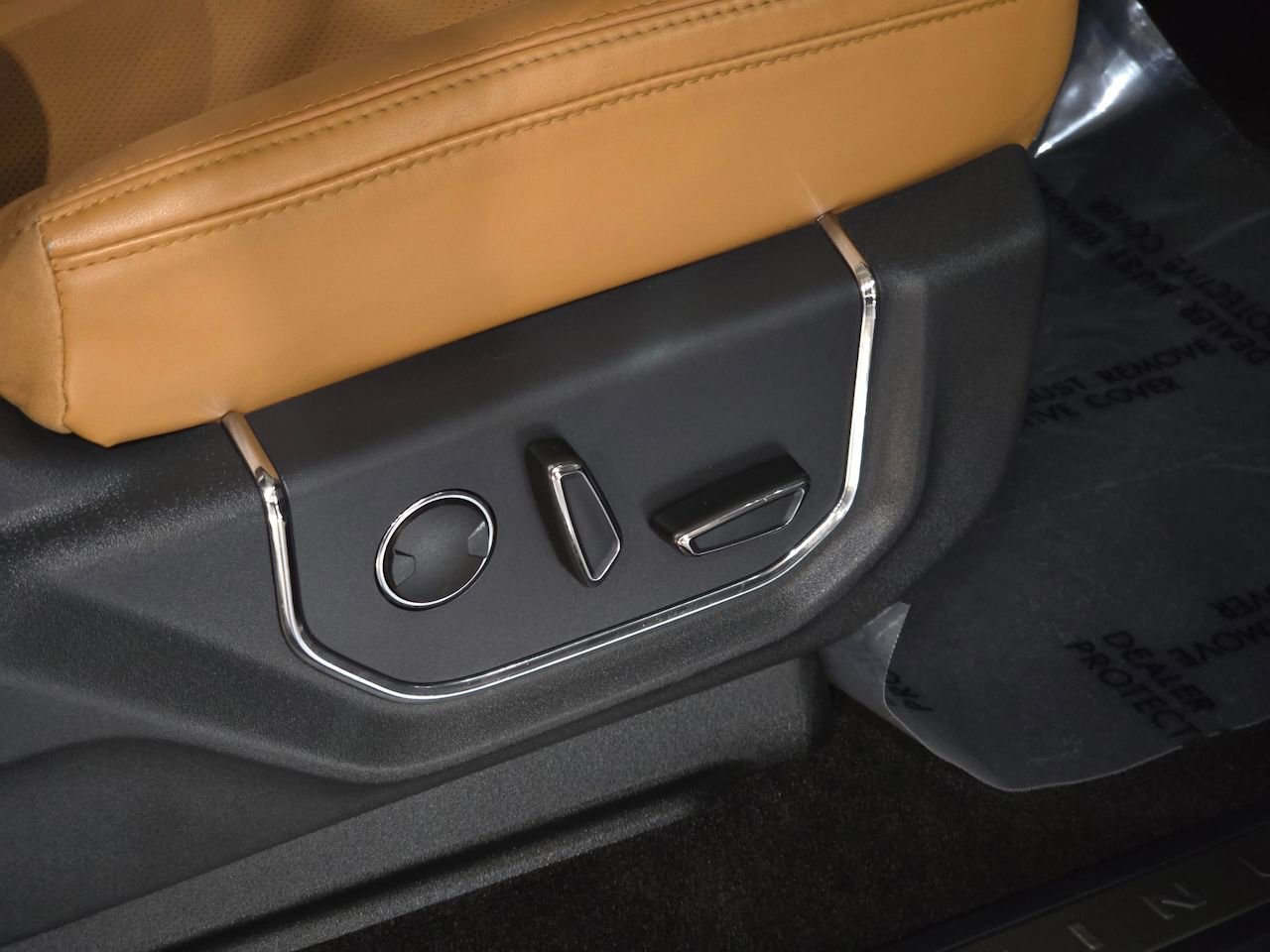 Used 2022 Ford Expedition Platinum image 46