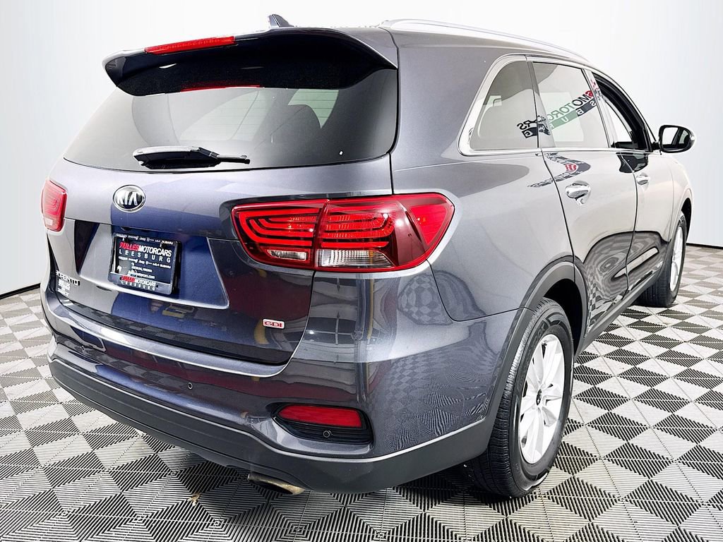 Used 2019 Kia Sorento LX w/ LX Convenience Package image 7