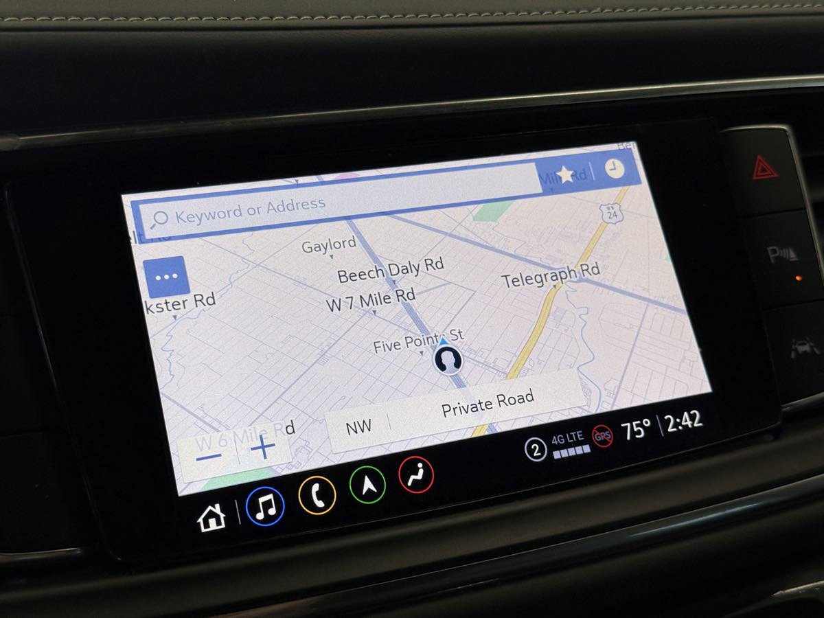 Used 2024 Buick Enclave Premium image 67