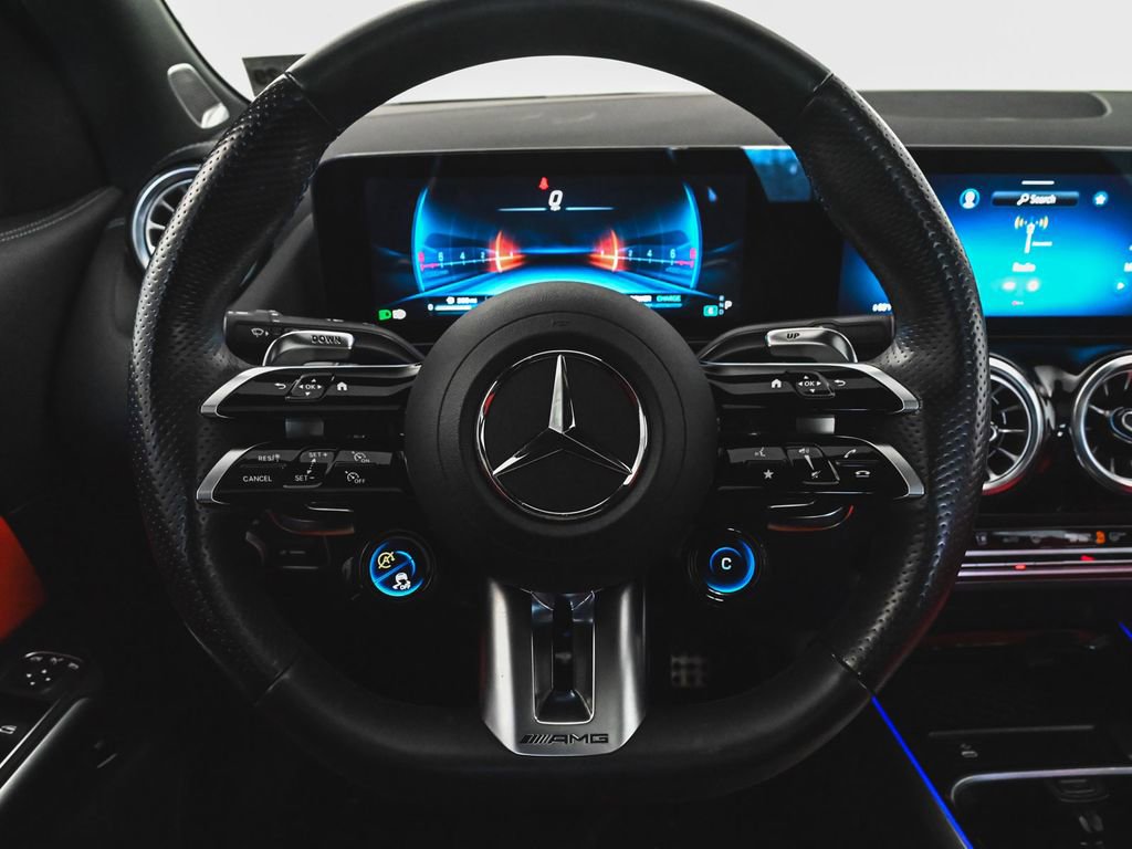 Used 2024 Mercedes-Benz GLA 35 AMG 4MATIC image 16