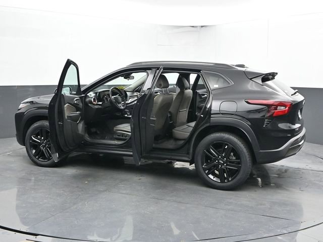 Used 2024 Chevrolet Trax ACTIV w/ Driver Confidence Package FWD image 54