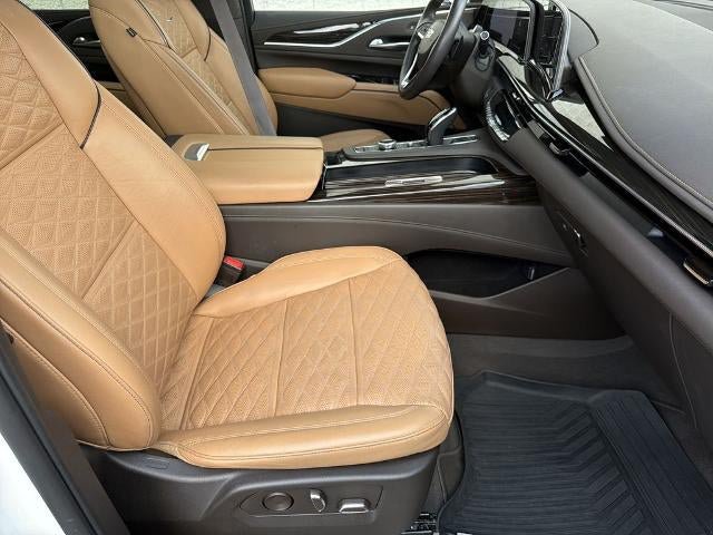 Certified 2023 Cadillac Escalade Premium Luxury RWD image 13