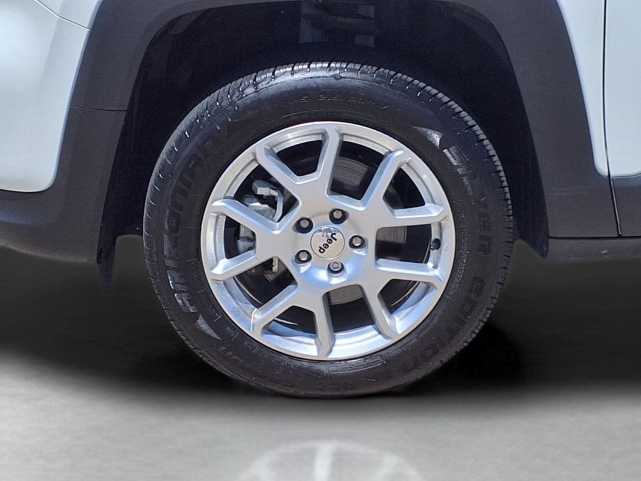 Used 2022 Jeep Renegade Latitude AWD/4WD image 10