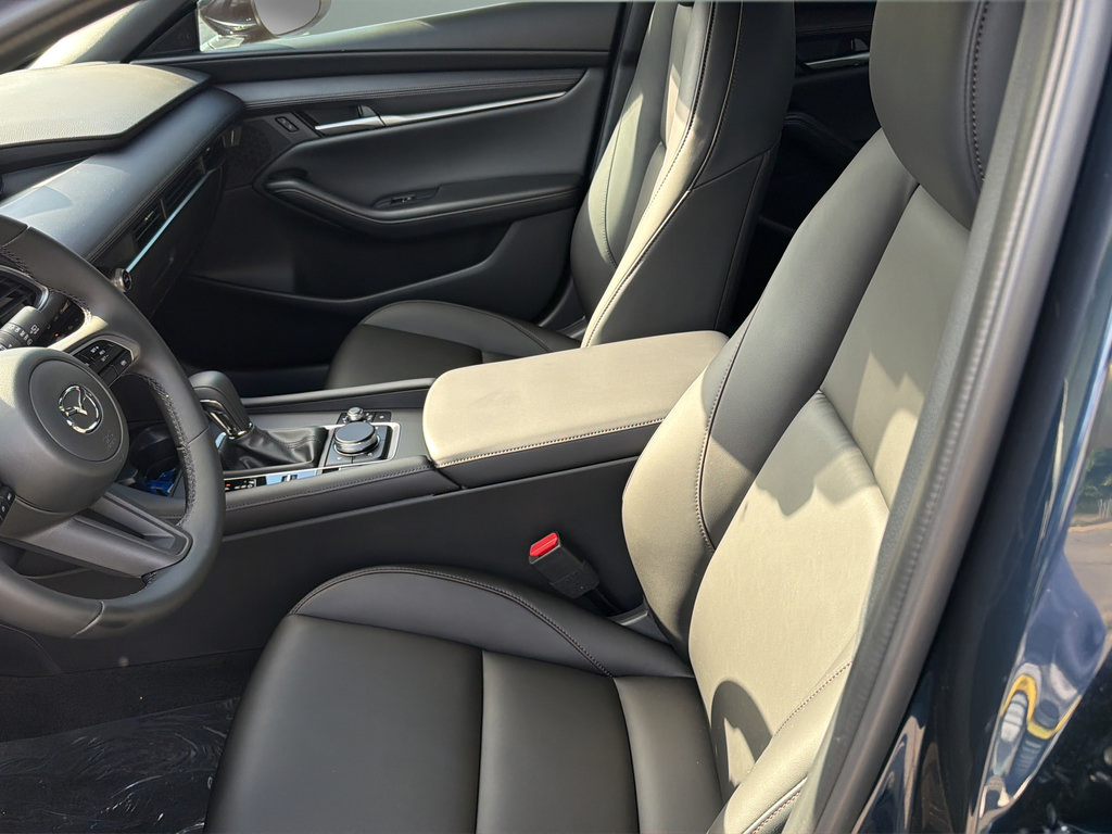 New 2026 MAZDA MAZDA3 s FWD image 10